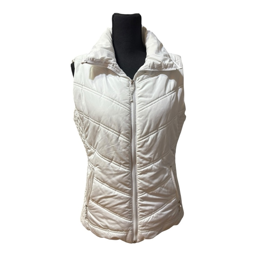 Liz Claiborne women's white puffer vest.